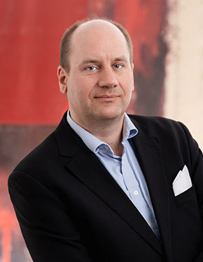 Dr. Horst Poosch - gewerblicher Geschäftsführer der PANACEO International GmbH
